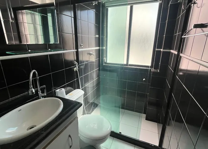 Apê 2 Quartos - Ar-Condicionado - 70m da Prainha